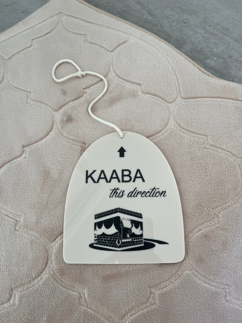 Kaaba This Way Sign