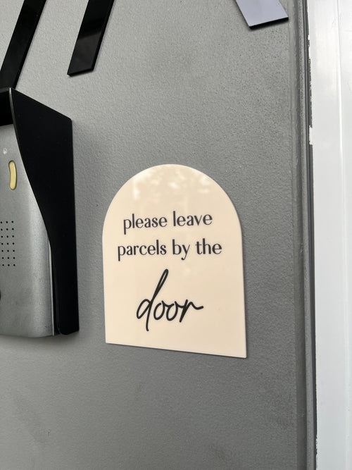Leave Parcels Sign - Luxe Decor by Lisa