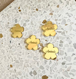 Daisy Acrylic Tags